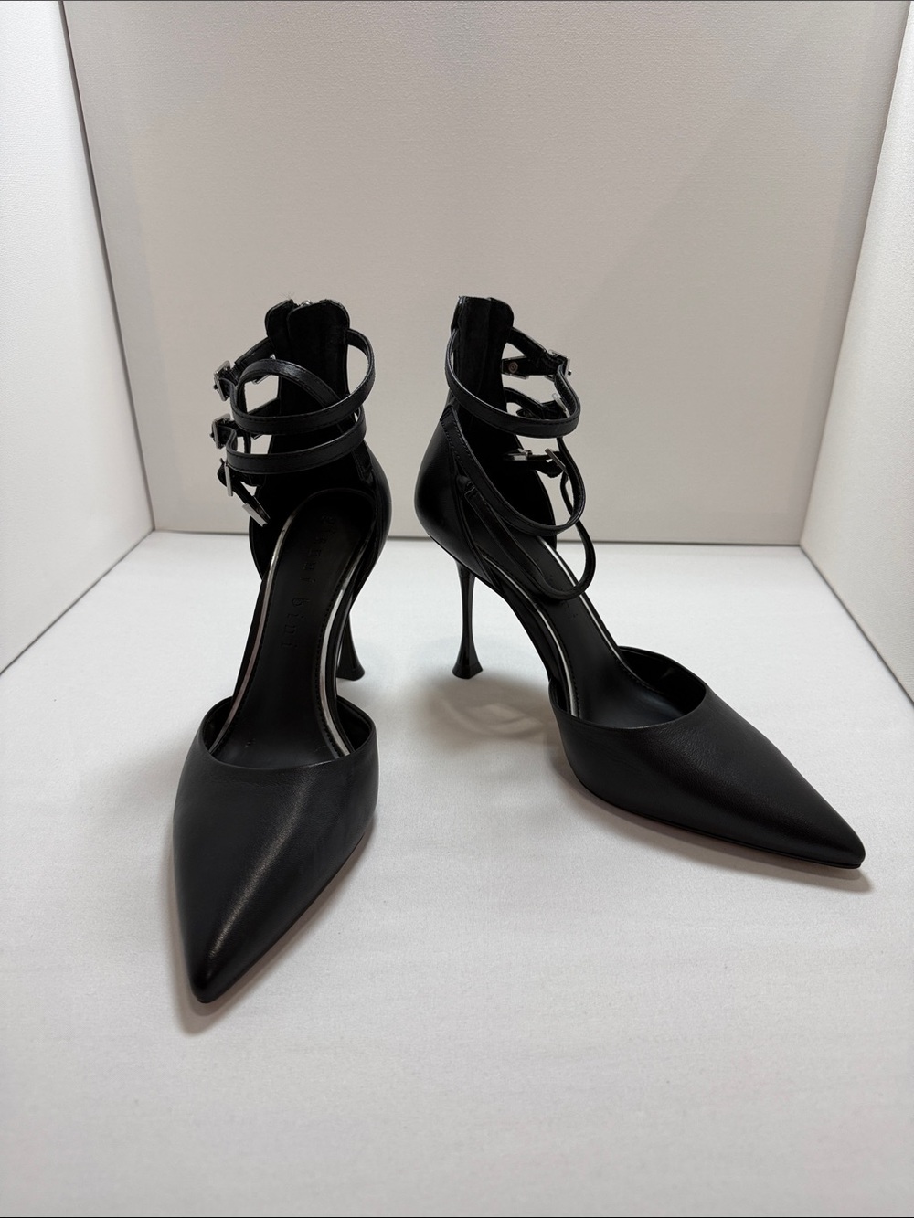 Gianni Bini Black Pointed Triple-Ankle Stiletto Pumps Size 8.5